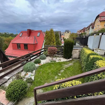 Maisonette Apartment With Garden Karlovy Vary Exterior photo