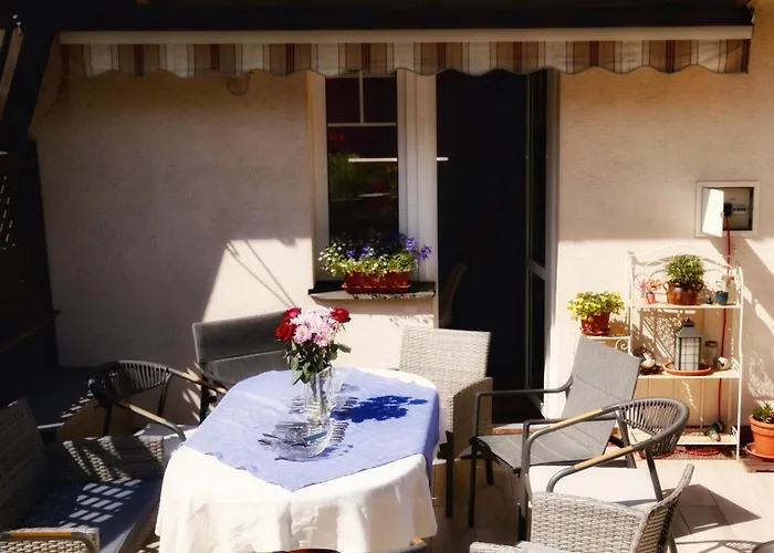 Maisonette Apartment With Garden